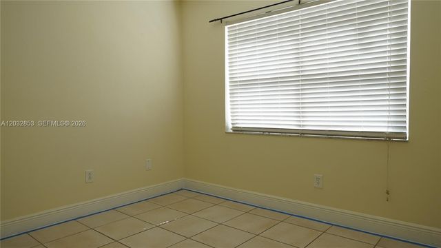 15326 SW 72nd St 11-14, Miami, FL 33193