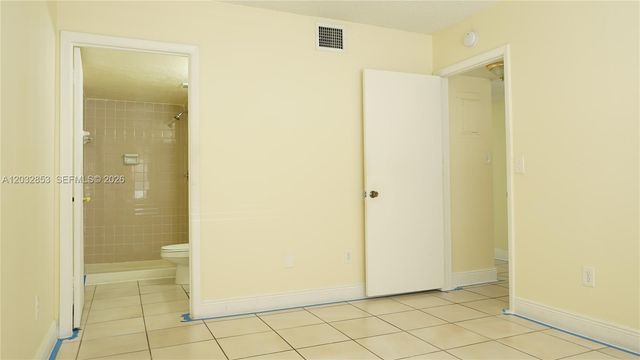 15326 SW 72nd St 11-14, Miami, FL 33193