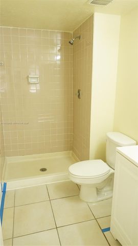 15326 SW 72nd St 11-14, Miami, FL 33193
