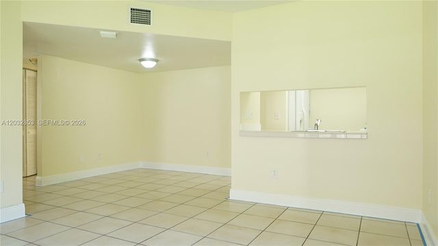 15326 SW 72nd St 11-14, Miami, FL 33193