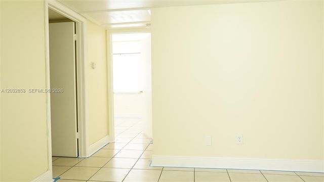 15326 SW 72nd St 11-14, Miami, FL 33193