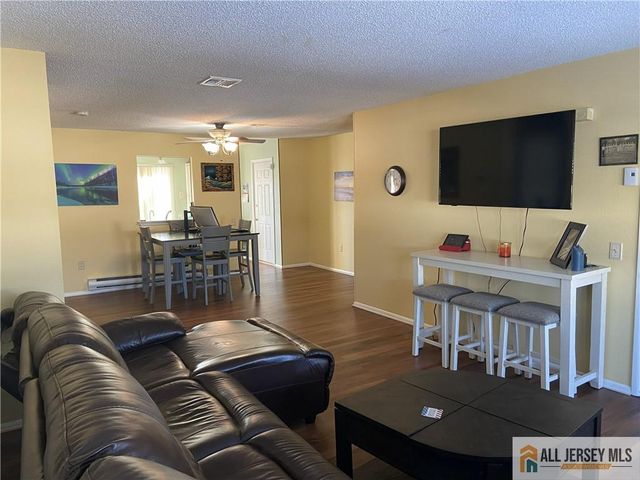 525 Belford Road O, Monroe, NJ 08831