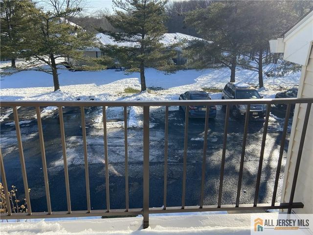 525 Belford Road O, Monroe, NJ 08831