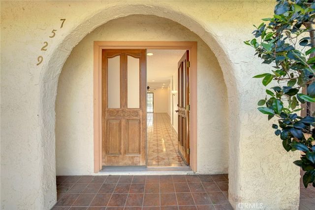 9257 La Shell Drive, Tujunga, CA 91042