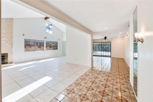 9257 La Shell Drive, Tujunga, CA 91042