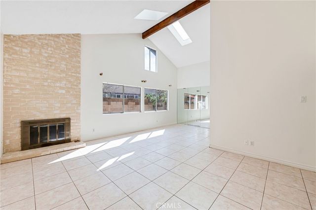 9257 La Shell Drive, Tujunga, CA 91042