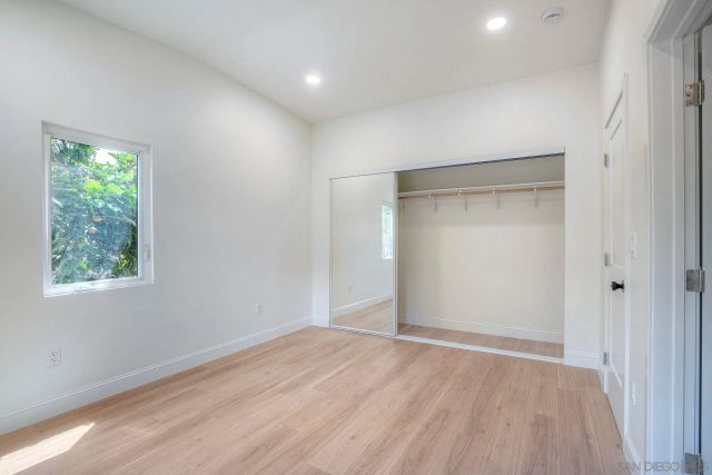 6942 Eberhart St, San Diego, CA 92115