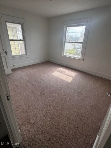 36 Churchill Road, Girard, OH 44420