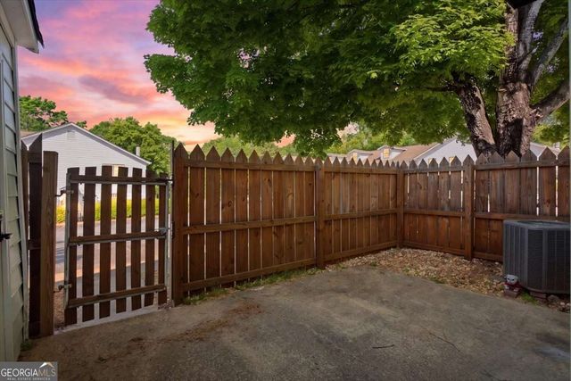 1905 Milledge Avenue 24, Athens, GA 30605