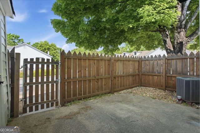 1905 Milledge Avenue 24, Athens, GA 30605