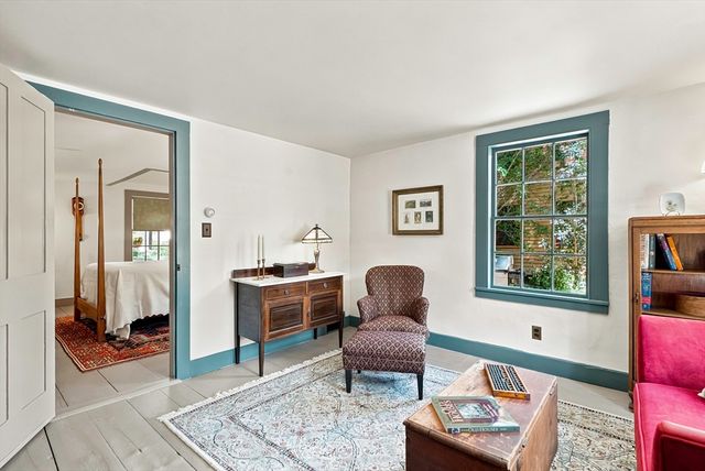 24 School St, Westborough, MA 01581
