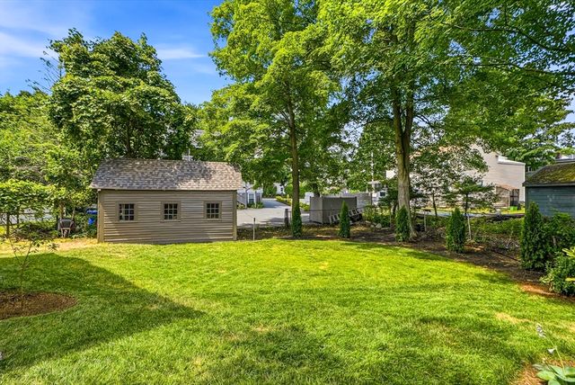 24 School St, Westborough, MA 01581