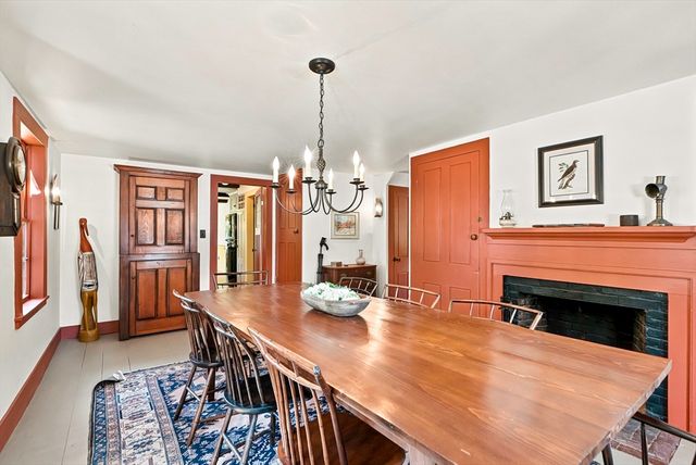 24 School St, Westborough, MA 01581