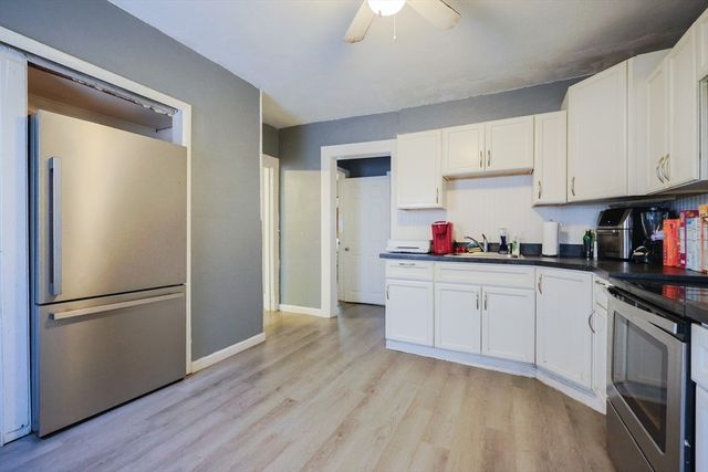 114 Sylvan St, Springfield, MA 01108