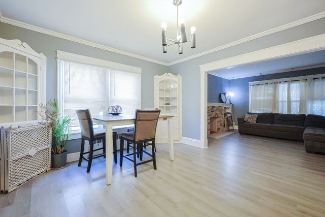 114 Sylvan St, Springfield, MA 01108