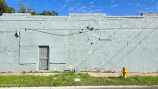 3104 MYRTLE Avenue N, Jacksonville, FL 32209