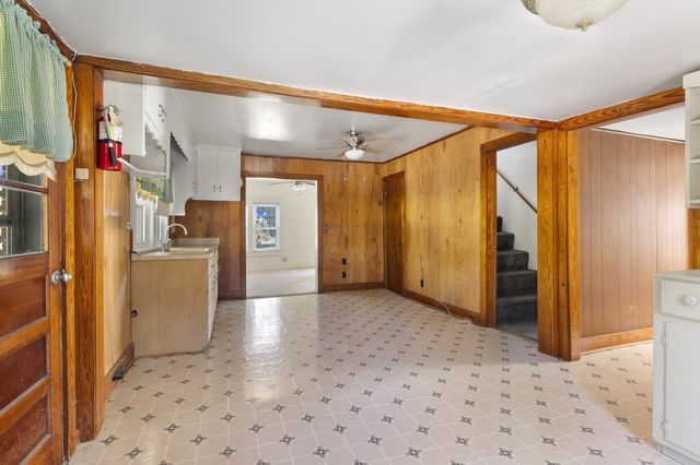 1210 Garton Road, Burns, TN 37029