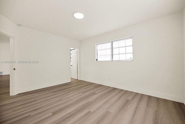 7710 NW 6th Court, Pembroke Pines, FL 33024