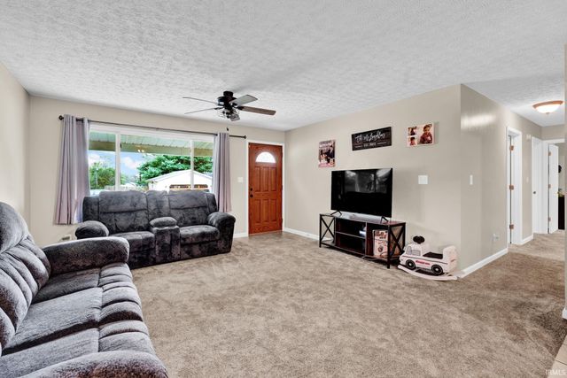 105 N Oak Street, Orleans, IN 47452