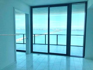 480 NE 31st St 3902, Miami, FL 33137