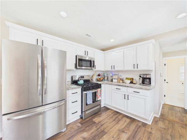 1009 10th Street, Rogers, AR 72756