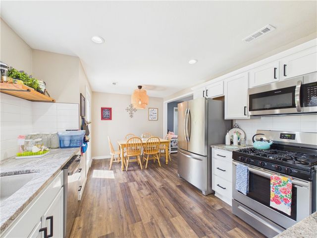 1009 10th Street, Rogers, AR 72756