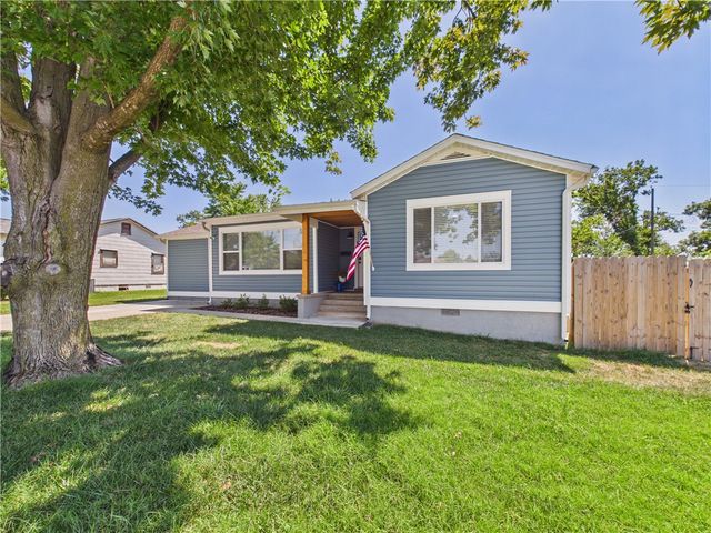 1009 10th Street, Rogers, AR 72756