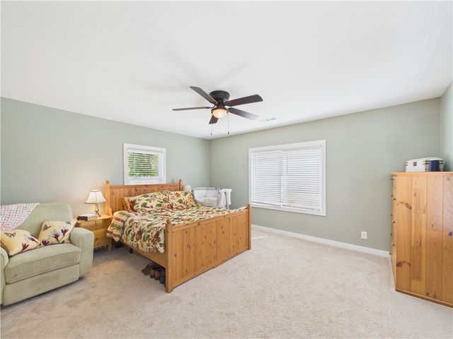 1009 10th Street, Rogers, AR 72756