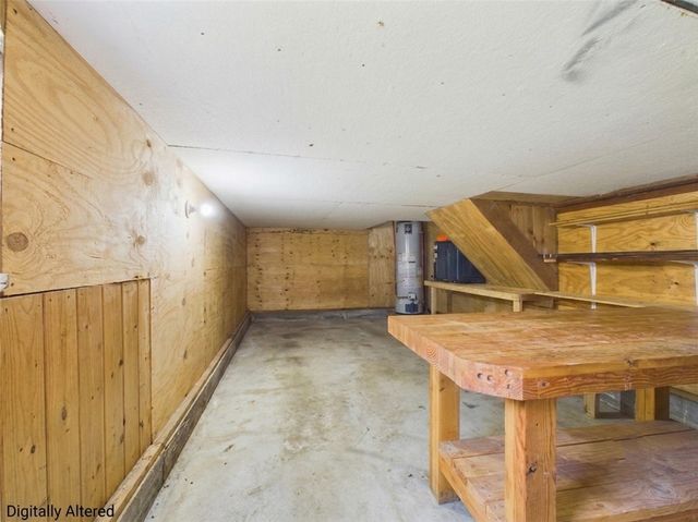 1009 10th Street, Rogers, AR 72756