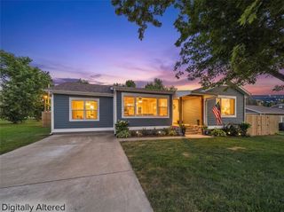 1009 10th Street, Rogers, AR 72756