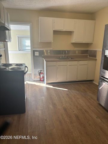 8820 5TH Avenue, Jacksonville, FL 32208