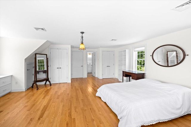 20 Durham Drive, Falmouth, MA 02540