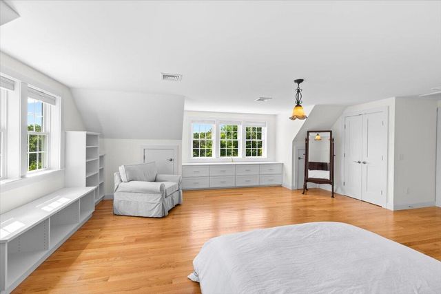 20 Durham Drive, Falmouth, MA 02540