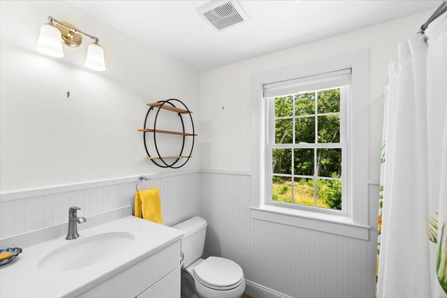 20 Durham Drive, Falmouth, MA 02540