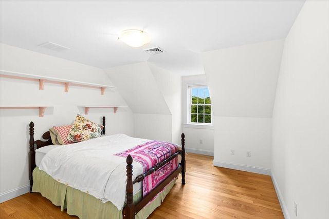 20 Durham Drive, Falmouth, MA 02540