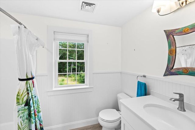20 Durham Drive, Falmouth, MA 02540