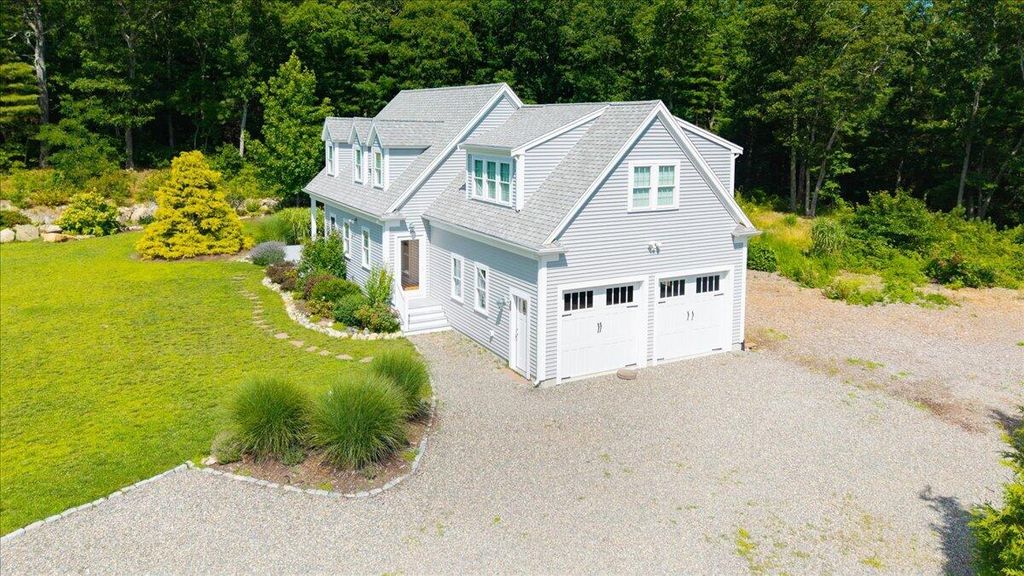 20 Durham Drive, Falmouth, MA 02540