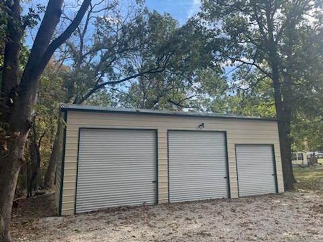 20803 Sunshine Road, Hermitage, MO 65668