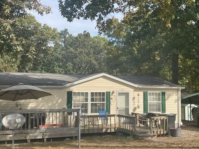 20803 Sunshine Road, Hermitage, MO 65668