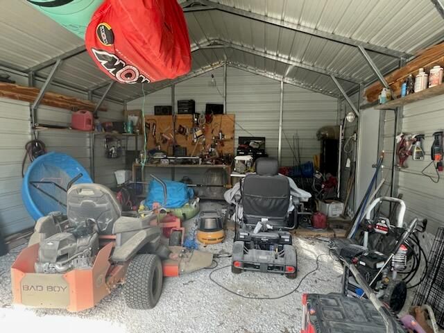 20803 Sunshine Road, Hermitage, MO 65668