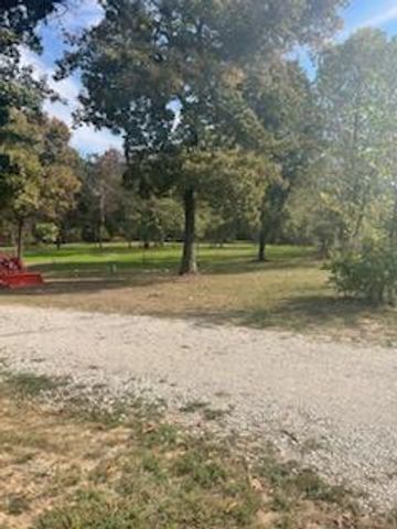20803 Sunshine Road, Hermitage, MO 65668