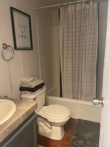 20803 Sunshine Road, Hermitage, MO 65668