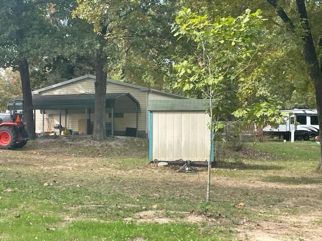 20803 Sunshine Road, Hermitage, MO 65668