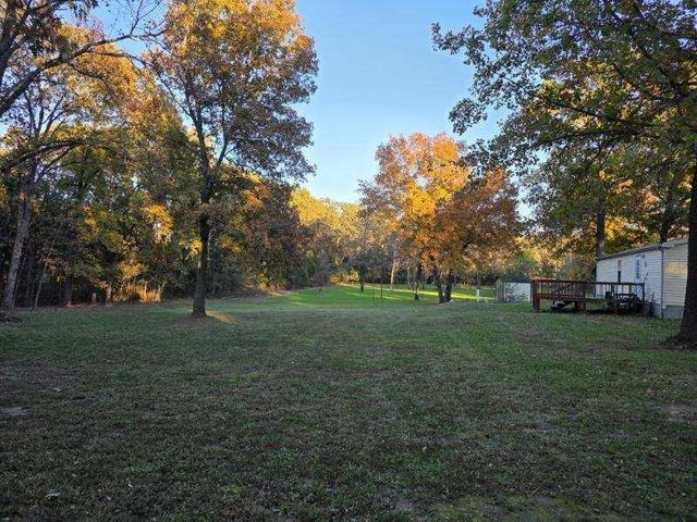 20803 Sunshine Road, Hermitage, MO 65668