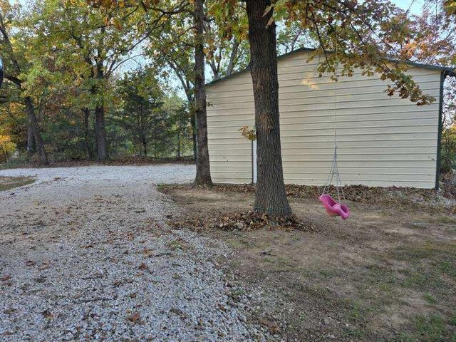 20803 Sunshine Road, Hermitage, MO 65668