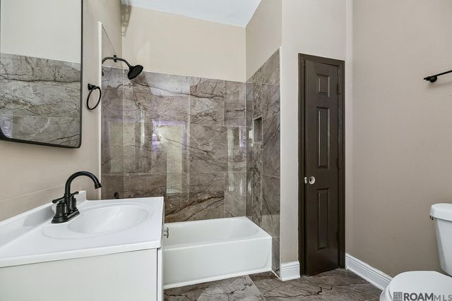 1105 Thomas H Delpit Dr, Baton Rouge, LA 70802