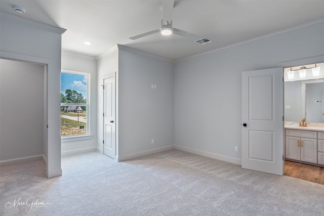 807 Walstonburg, Benton, LA 71006