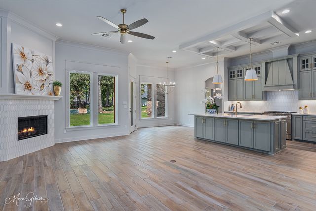 807 Walstonburg, Benton, LA 71006