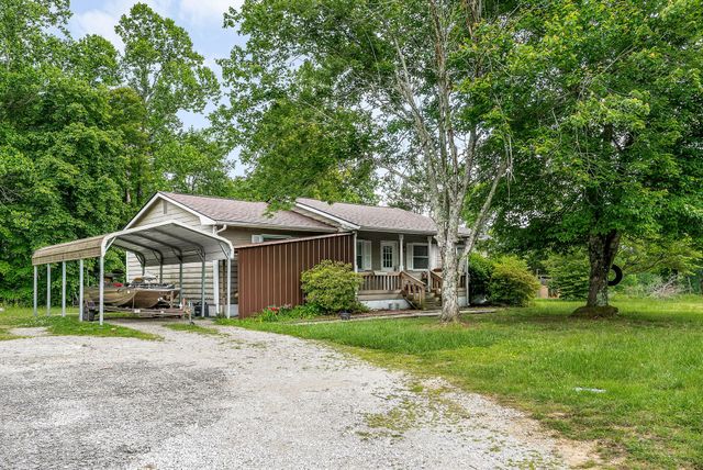 139 Old Standing Stone Rd, Livingston, TN 38570