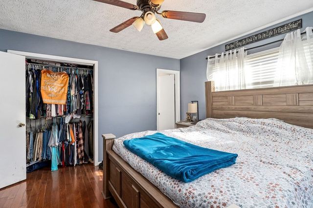 139 Old Standing Stone Rd, Livingston, TN 38570
